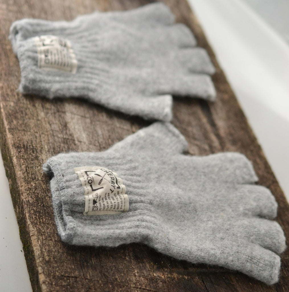 wool gloves canada