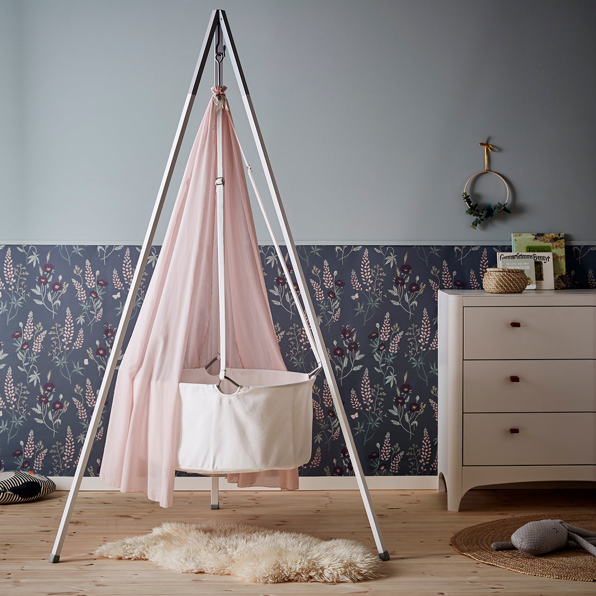 voorbeeld Prestatie Meedogenloos Leander Cradle Wieg Met Matras | Wit – De Gele Flamingo