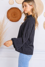 Load image into Gallery viewer, Long sleeve mock neck