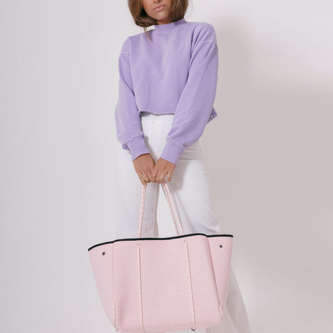 Hot pink bag all October long. The bag for the season I Pink tote