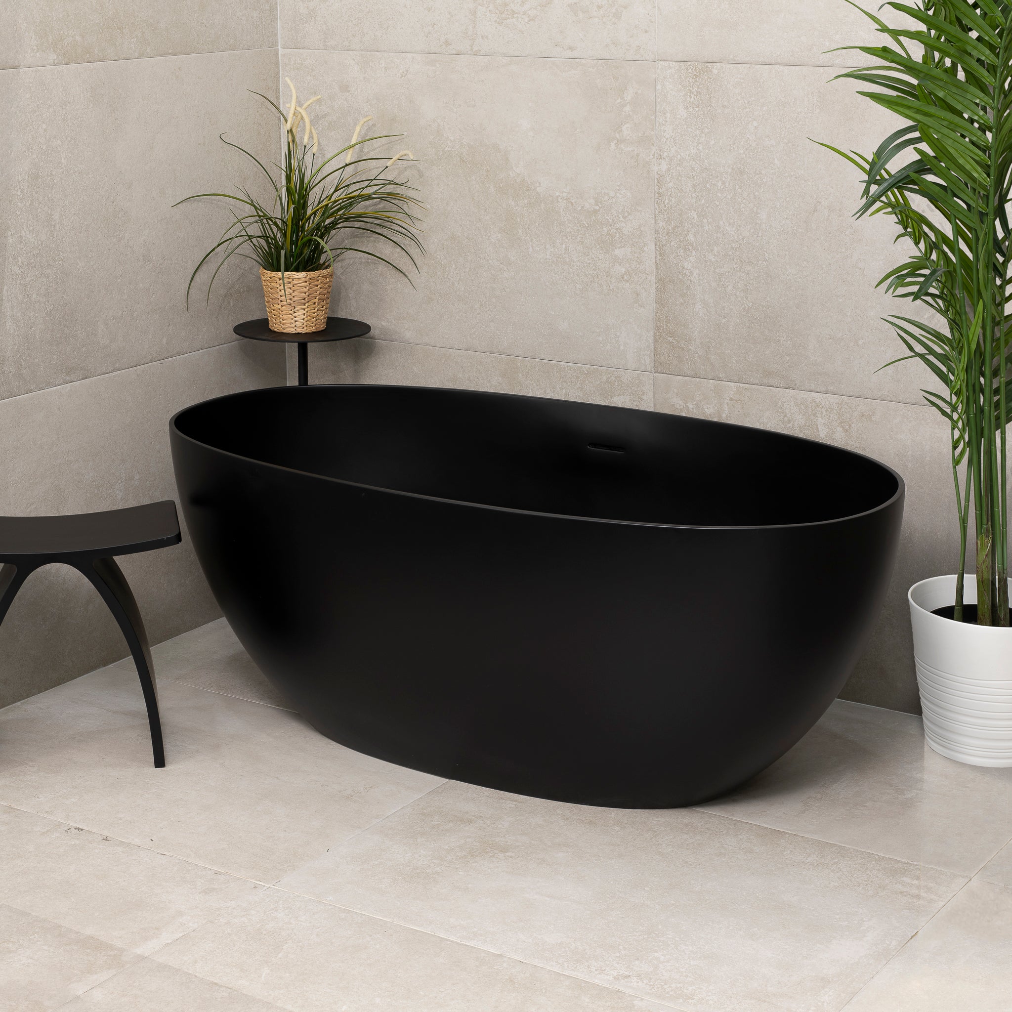 Byron Egg 1400mm Artificial Stone Freestanding Bath, Matte Black