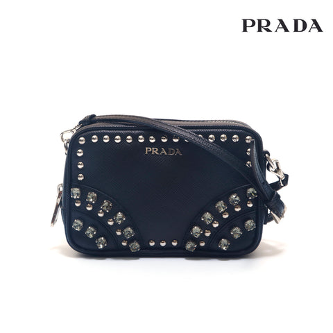 プラダ PRADA ビジュー ロゴ レザー ショルダーバッグ ブラック P15624