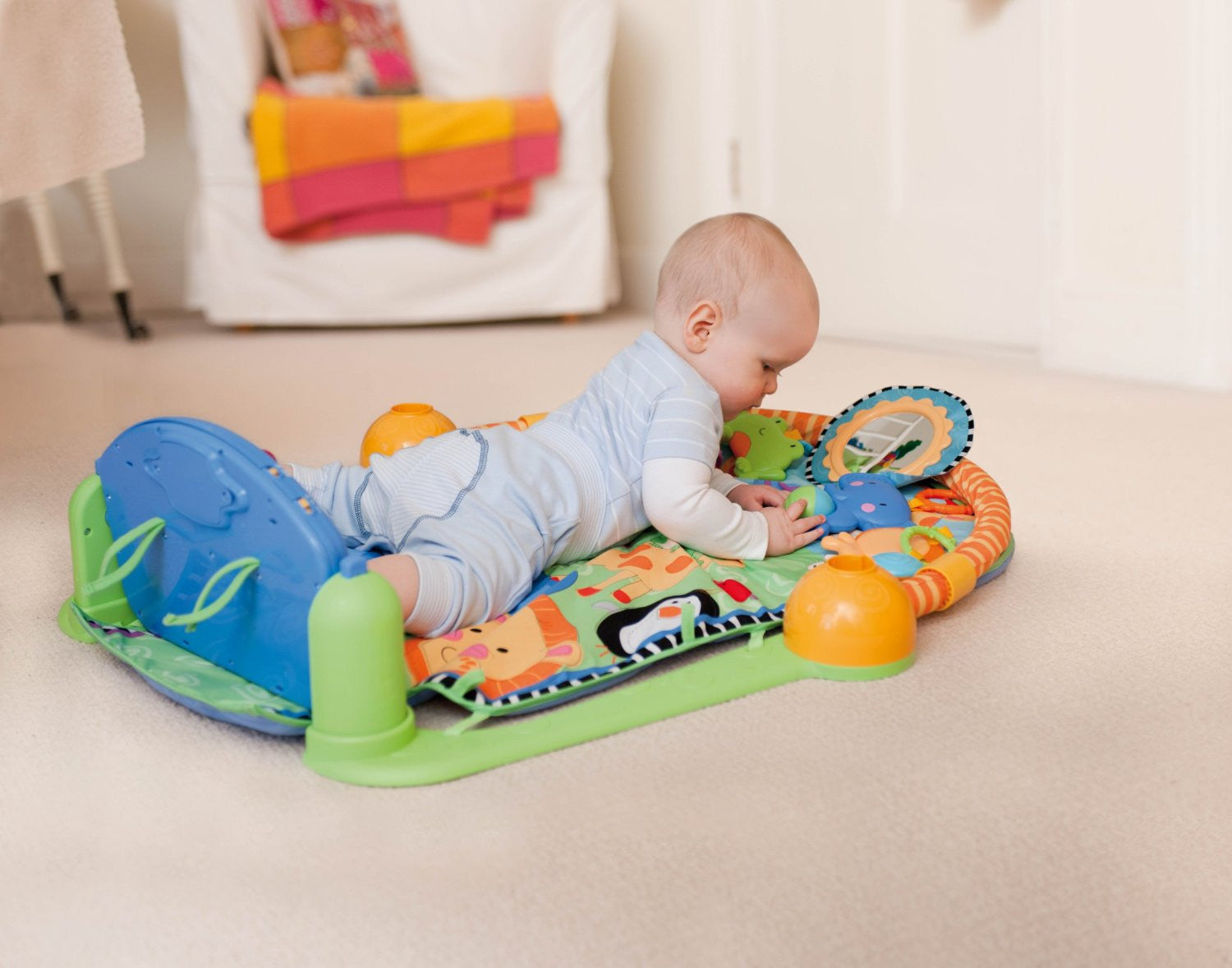 Fisher Price Discover N Grow Kick And Play Piano Gym Family