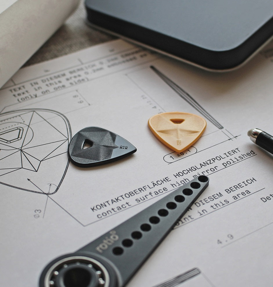 Guitar Pick Diamond