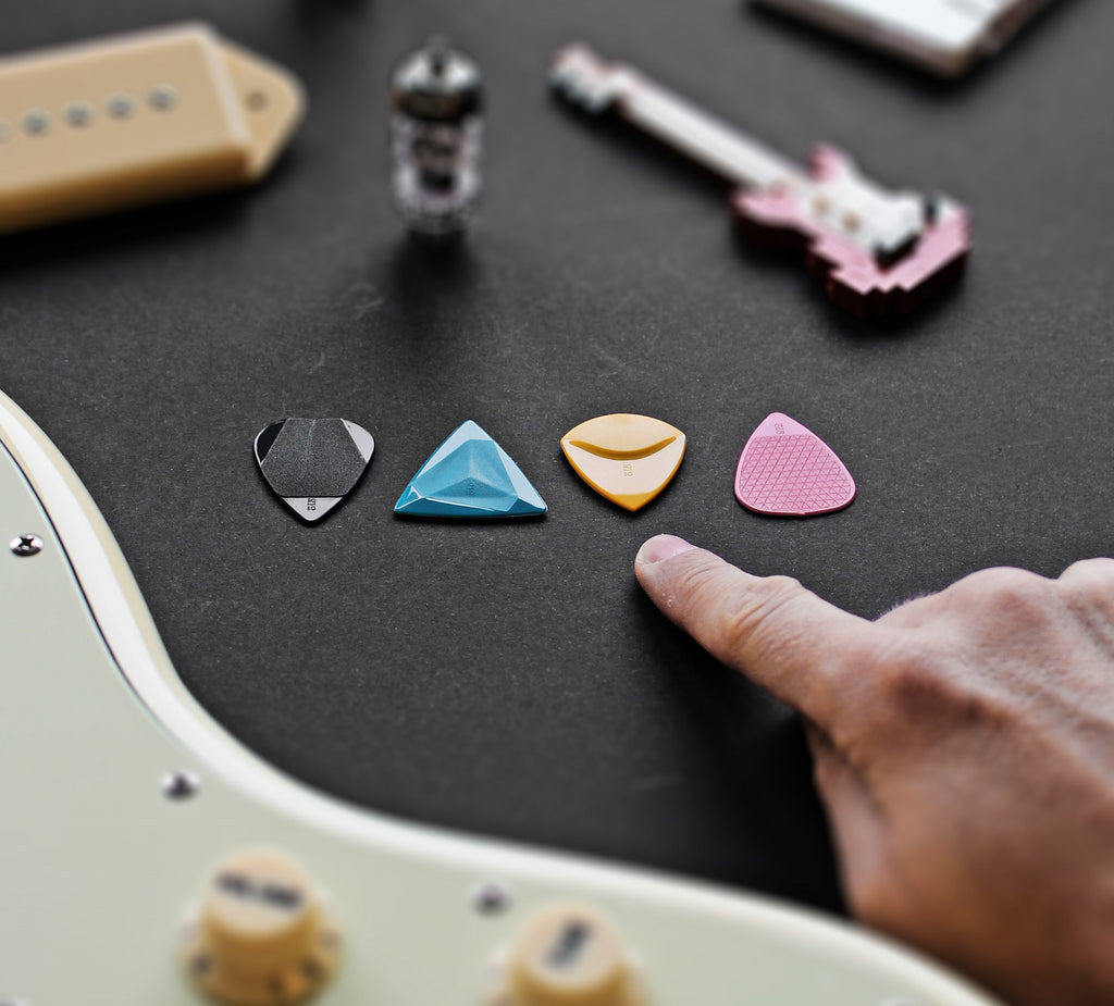 choose-the-right-guitar-pick