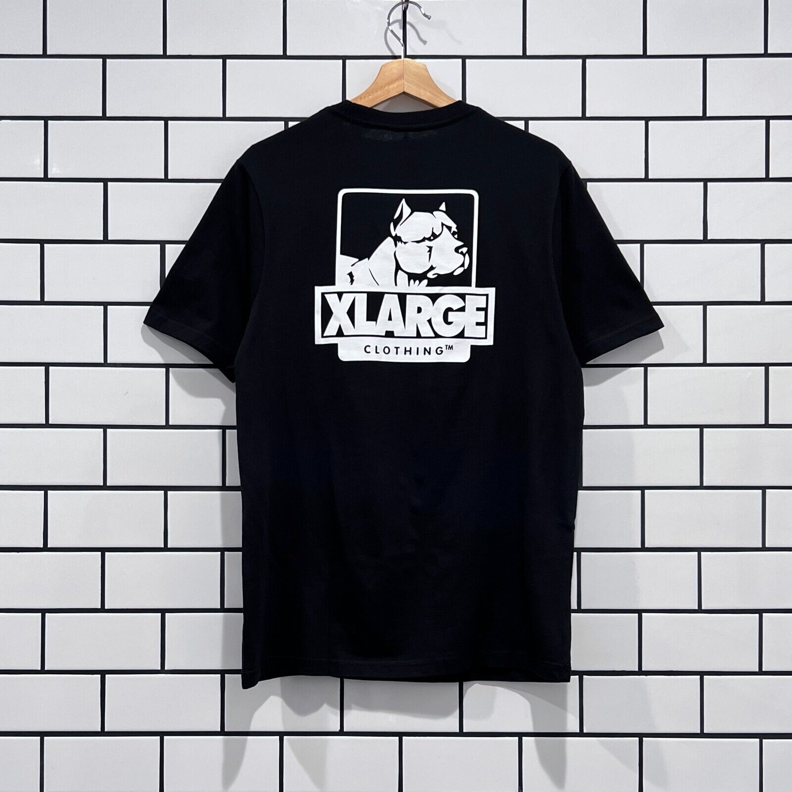 XLARGE X DRAGON76 SS TEE BLACK | shoparchive.us