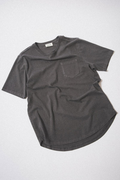 CORE CURVED HEM TEE