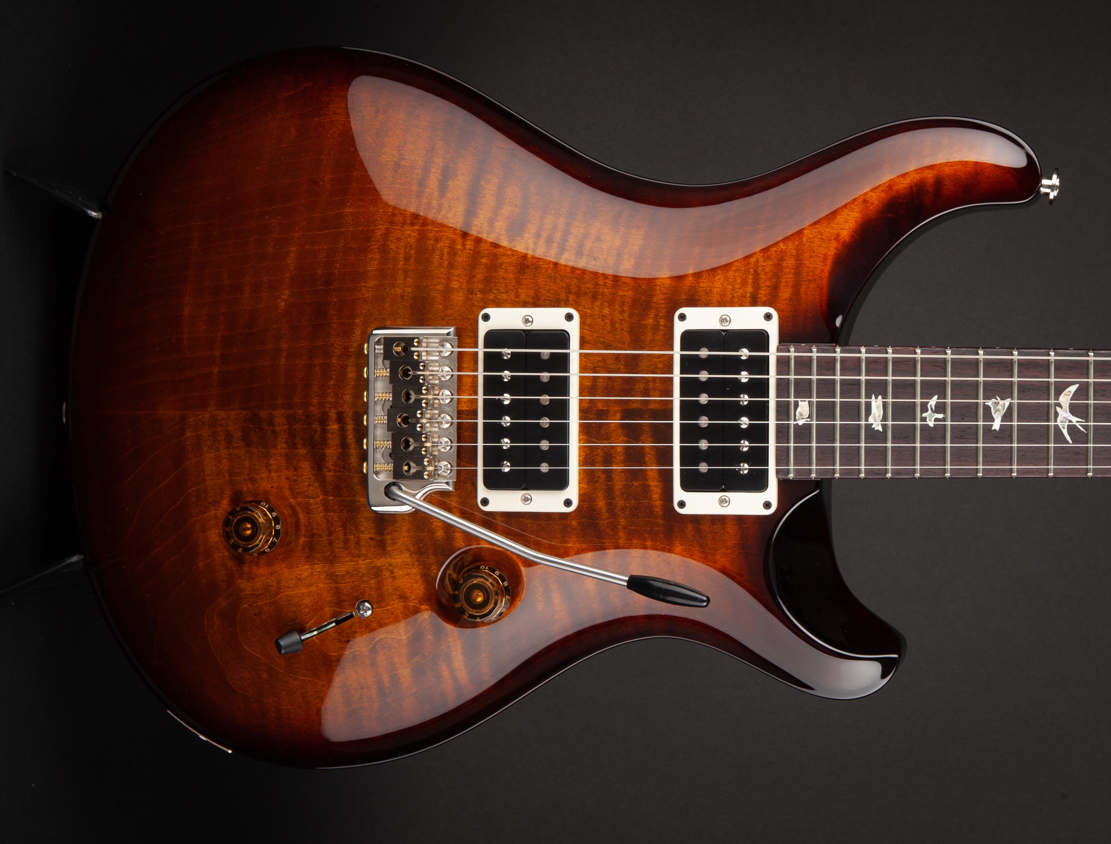 PRS Guitars:Custom 24 Black Gold Burst #256641 – World Guitars