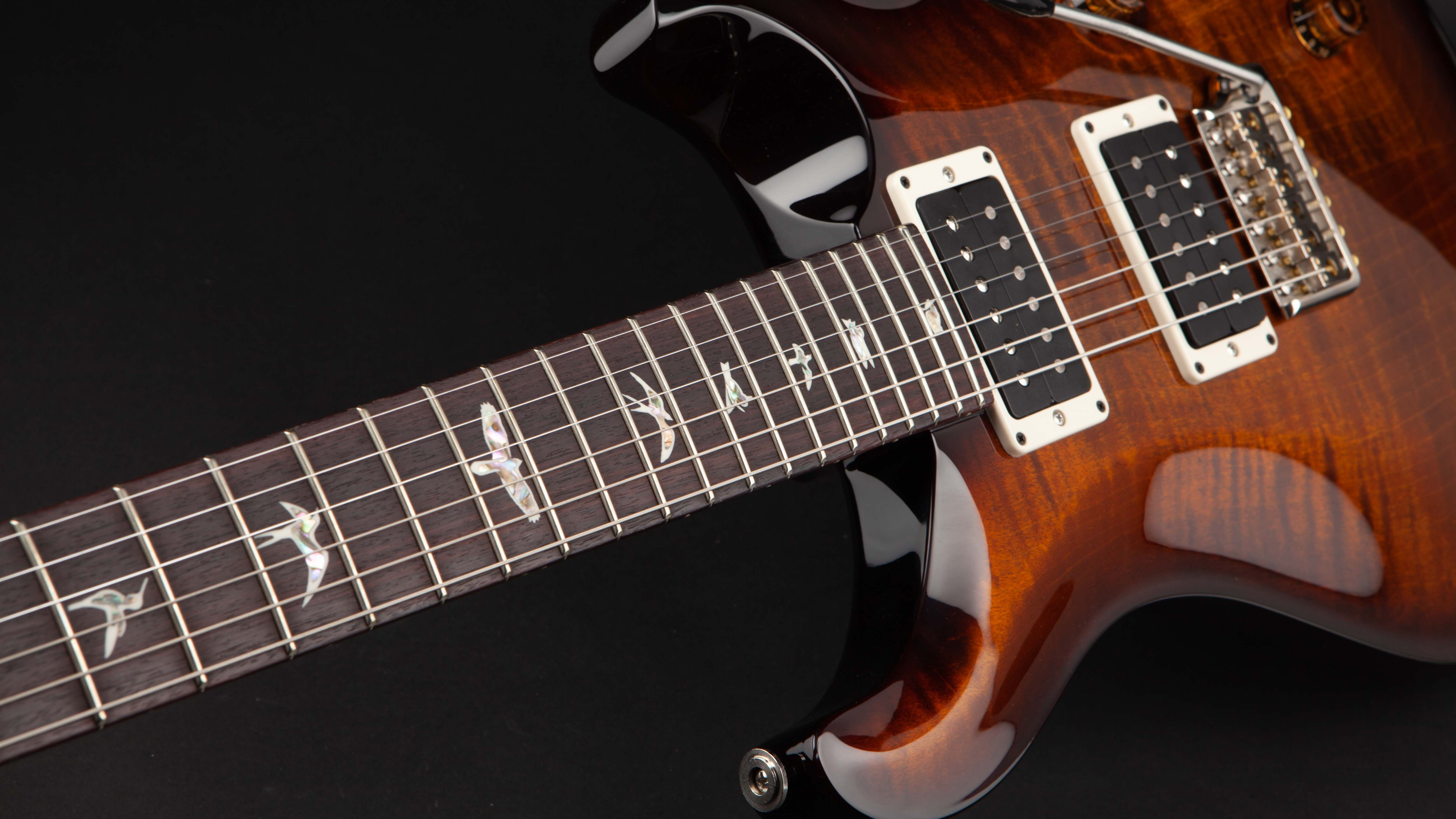 PRS Guitars:Custom 24 Black Gold Burst #256641 – World Guitars