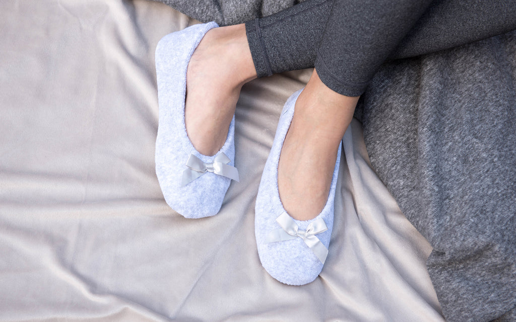 Terry Ballerinas in Heather Grey on cozy blankets