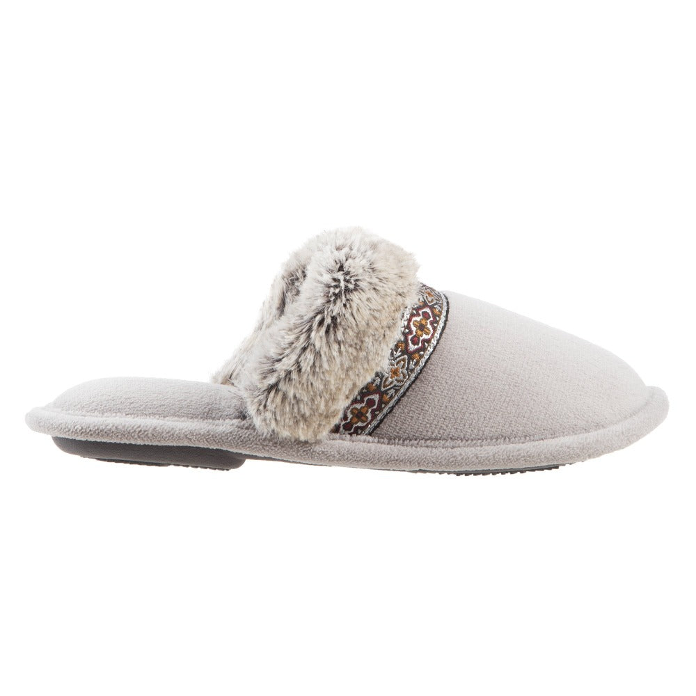 isotoner wide width slippers