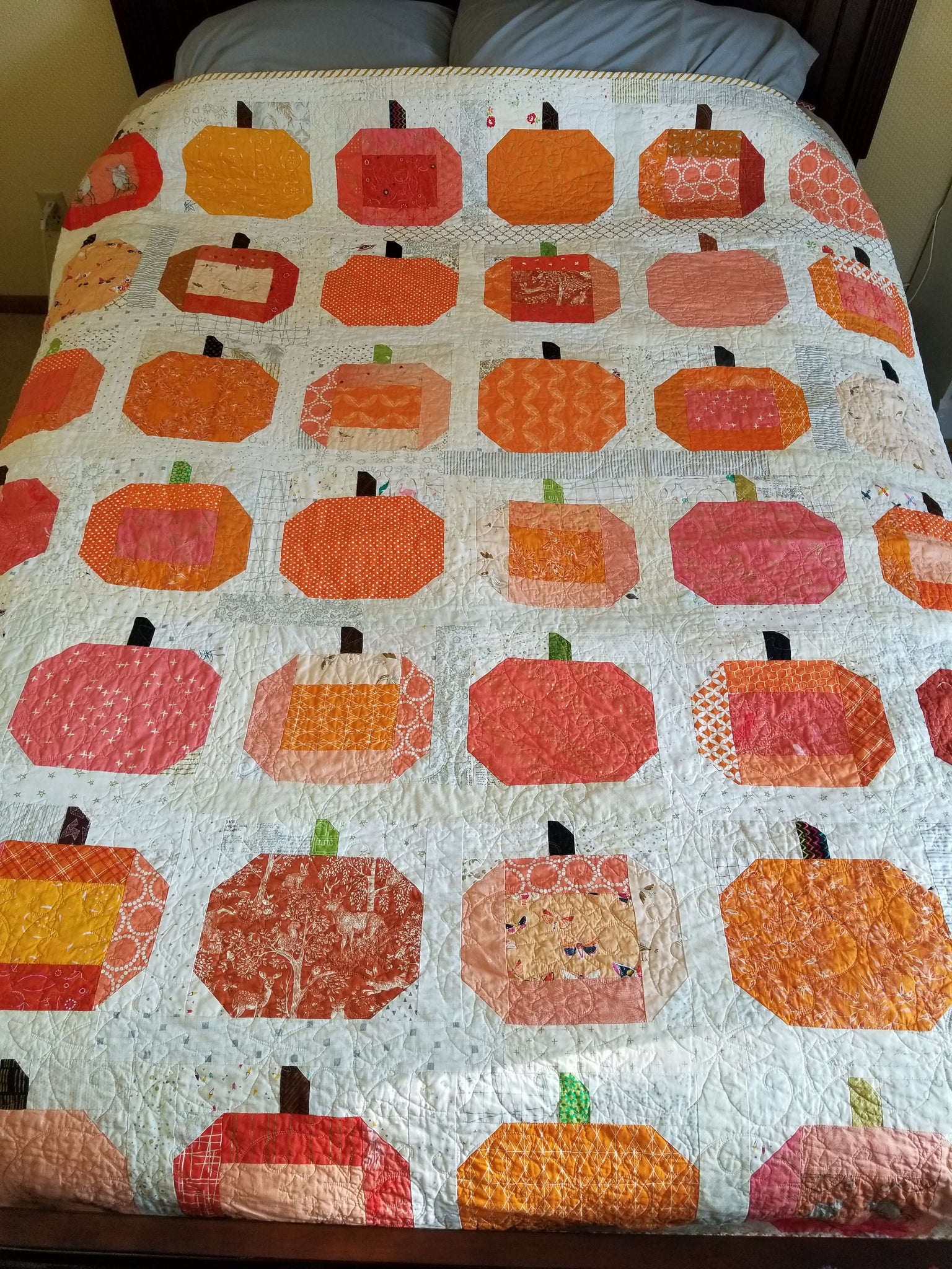 fussy-pumpkin-pdf-pattern-hillside-stitches