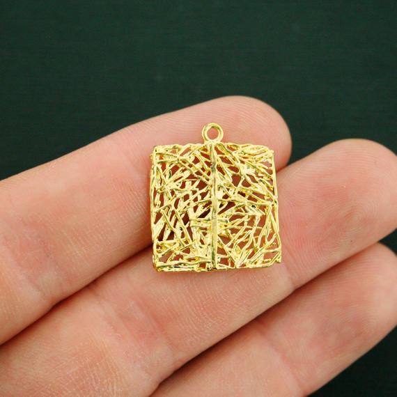 2 Square Wire Gold Tone Charms - GC176