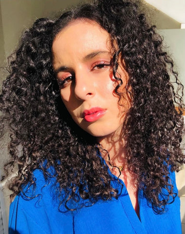 curly hair influencer