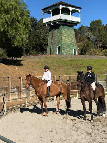 Windy Hill Equestrians girls bareback on horses