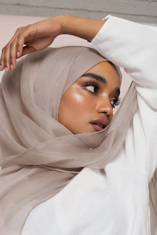 Crinkled silk chiffon Hijab