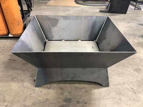 Welded fire pit