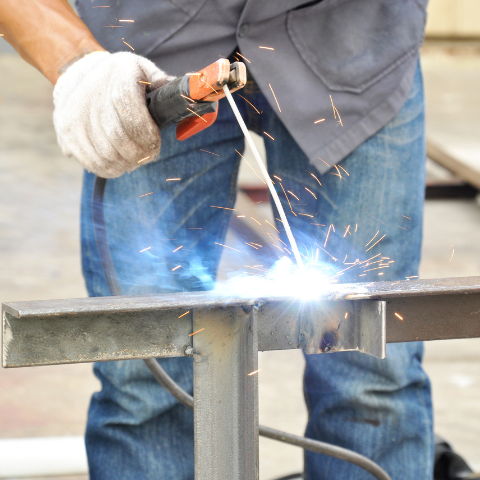 Stick Welding Tips for Uphill, Horizontally, and in Circles – Baker's Gas &  Welding Supplies, Inc.