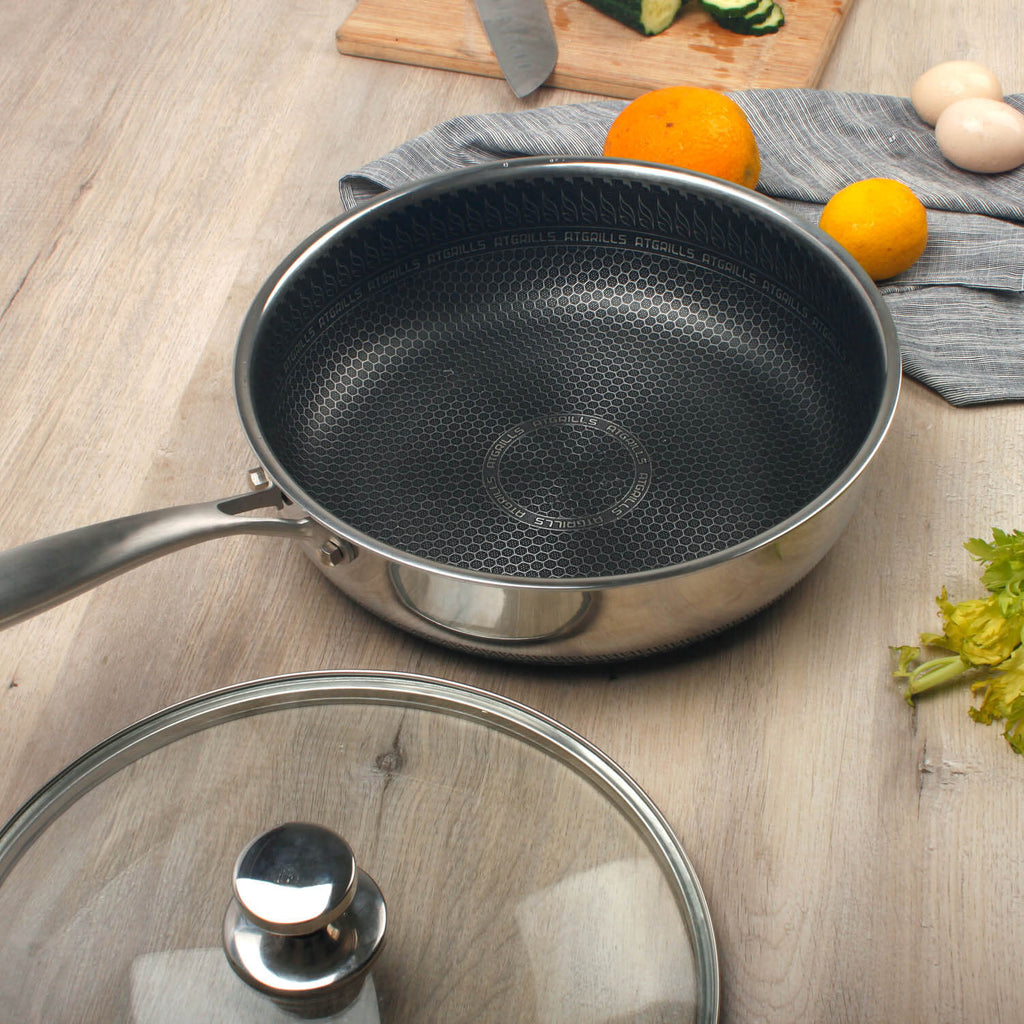 Atgrills saute pan with lid