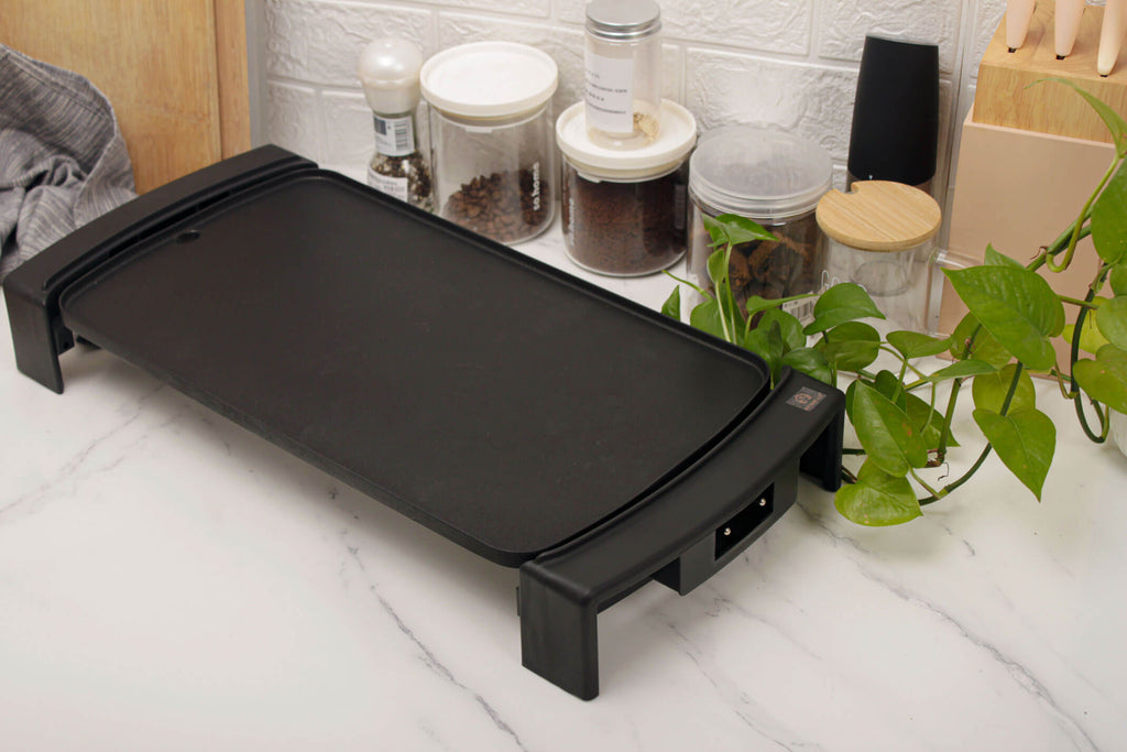 Black electric griddle from top