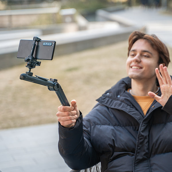 Mantispod Vlog Tripod unterstützt Smartphones