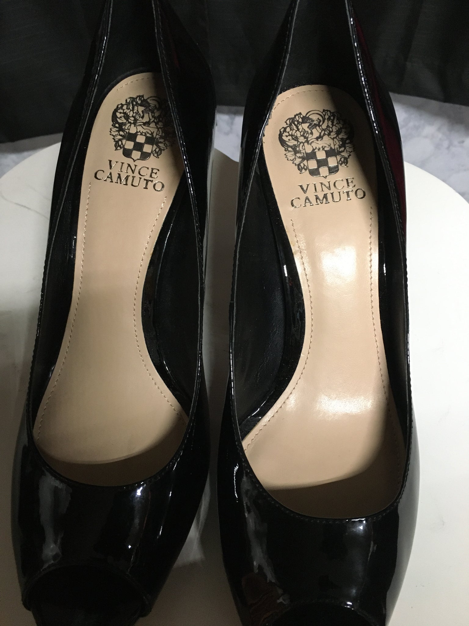 Vince Camuto heels size 9.5 – Gordas 