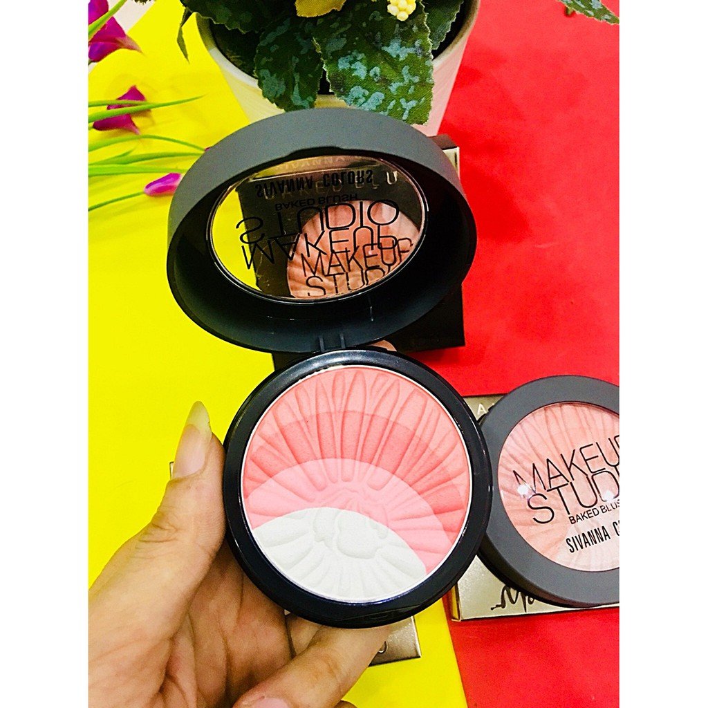 makeup studio blusher