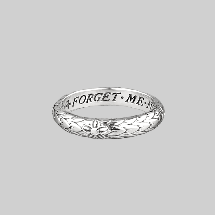 Beautiful custom engagement ring with my favorite monsters engraved on it  that the wife got me. What do you guys think of it? : r/MonsterHunter
