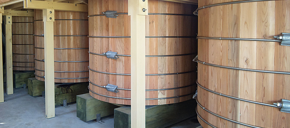 natural wooden soy sauce barrels