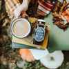 Finden Sie mit Kaffee angereicherten Ahornsirup von Home Farms