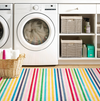Waschbarer Teppich mit mehrfarbigen Regenbogenstreifen von Dash &amp; Albert