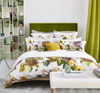 Ropa de cama de abedul con flores del palacio del gremio de diseñadores