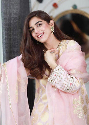 Maya Ali – MNR