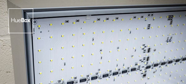Image d'une boîte lumineuse d'affichage en tissu de tension rétroéclairé HueBox Pro
