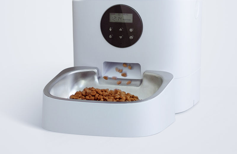 petlibro automatic cat feeder red light