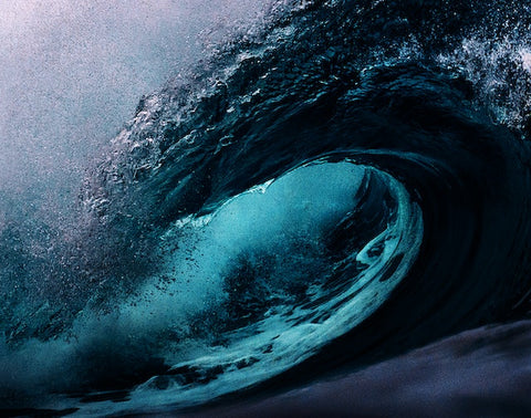 Huge wave curve beautiful blues