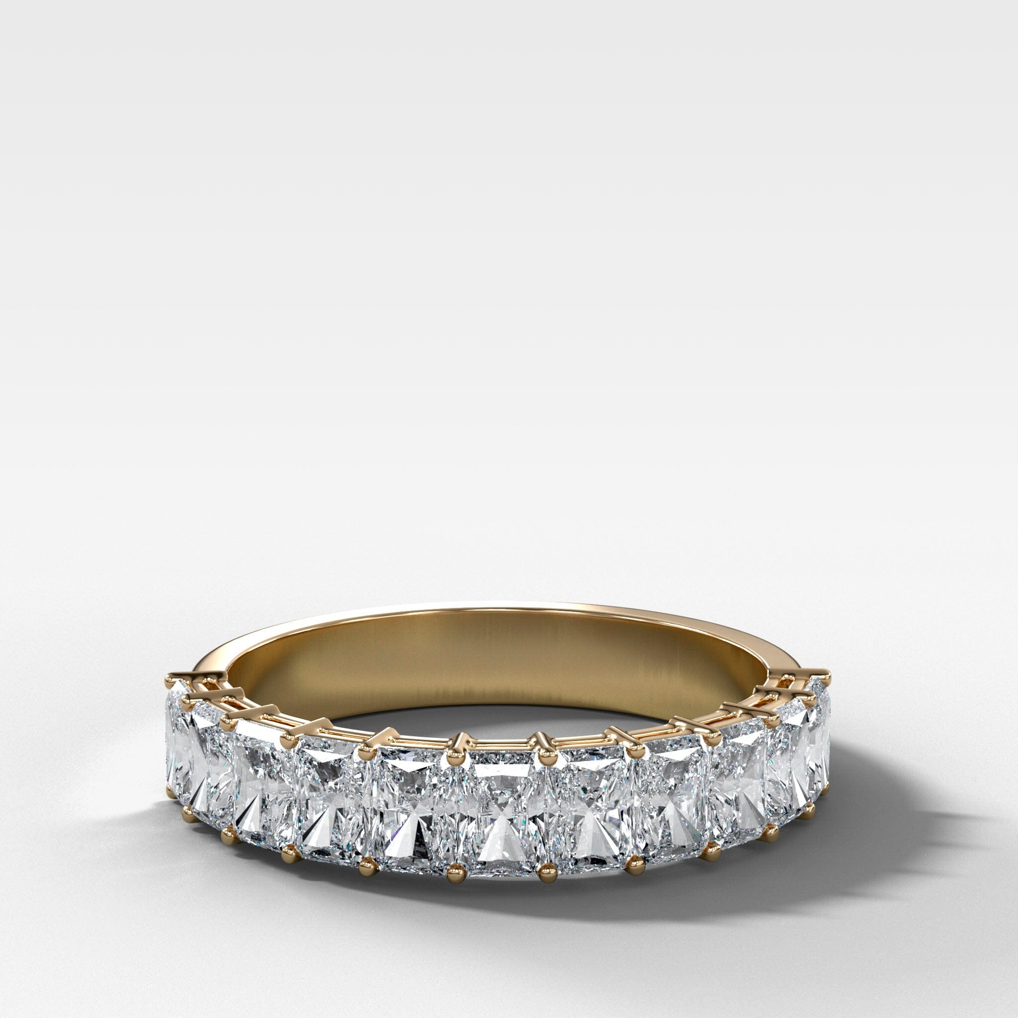 Petite Shared Prong Wedding Band with Oval Diamonds