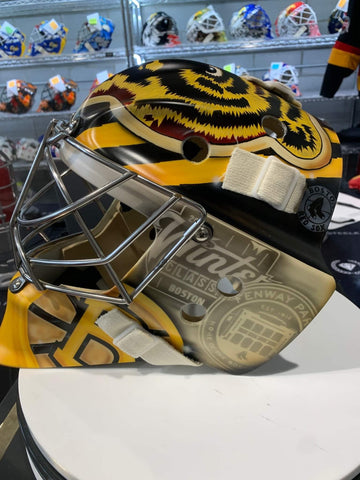 Winter Classic 2023 - The Moog Mask Tribute, Linus Ullmark,…