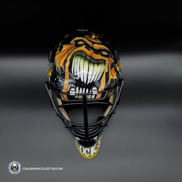 Puck Previews: Louis Vuitton goalie mask; Turris back in Glendale