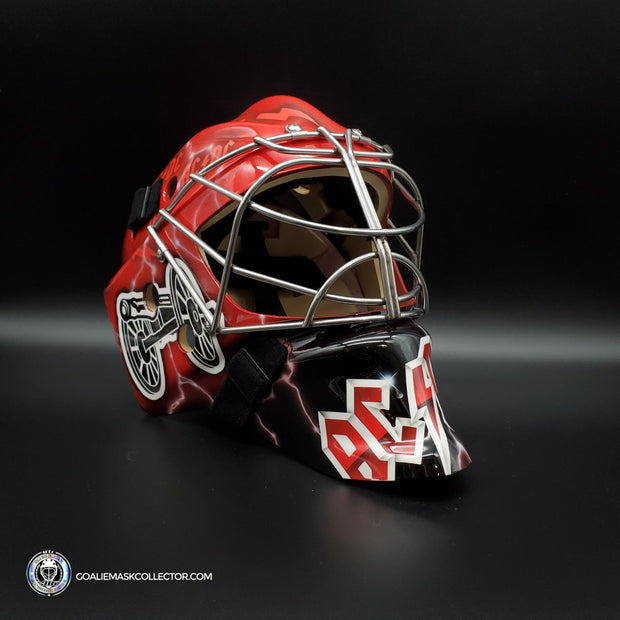 An incredible Montreal Canadiens Goalie Mask Display Man Cave – Goalie Mask  Collector