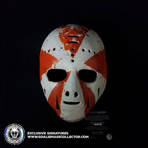 First Ever Painted Goalie Mask in NHL History Doug Favell 1970 : A