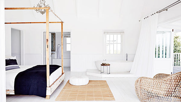 luxury-beach-house-bedroom