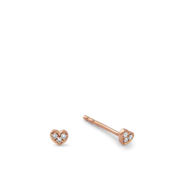 Oliver Heemeyer mini heart diamond ear studs made of 18k rose gold.
