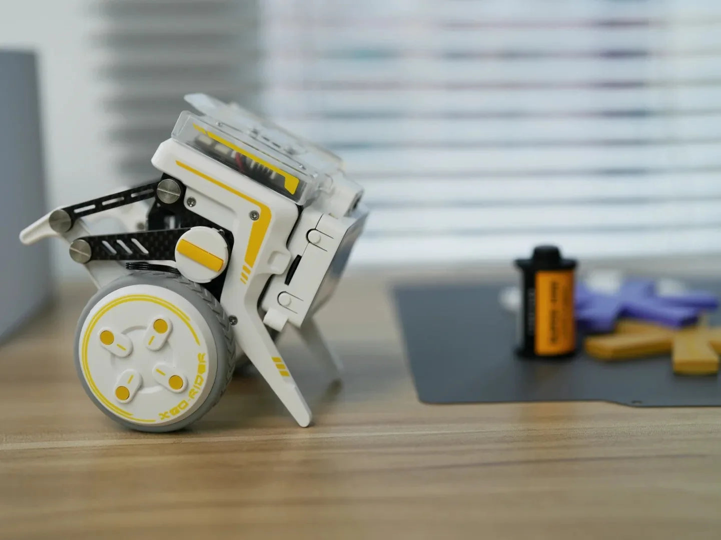 XGO Rider Robot Desktop Wheel-Legged Robot with AI Custom Omni Directional Self-Balancing Raspberry Pi Electronic Pet AI Robot - Image 3