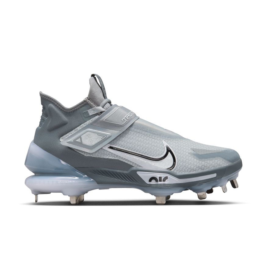 Blue/White Nike Trout cleats Size 1.5 (Y)