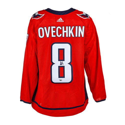 Tiësto shows off new Capitals Reverse Retro jersey from Alex Ovechkin