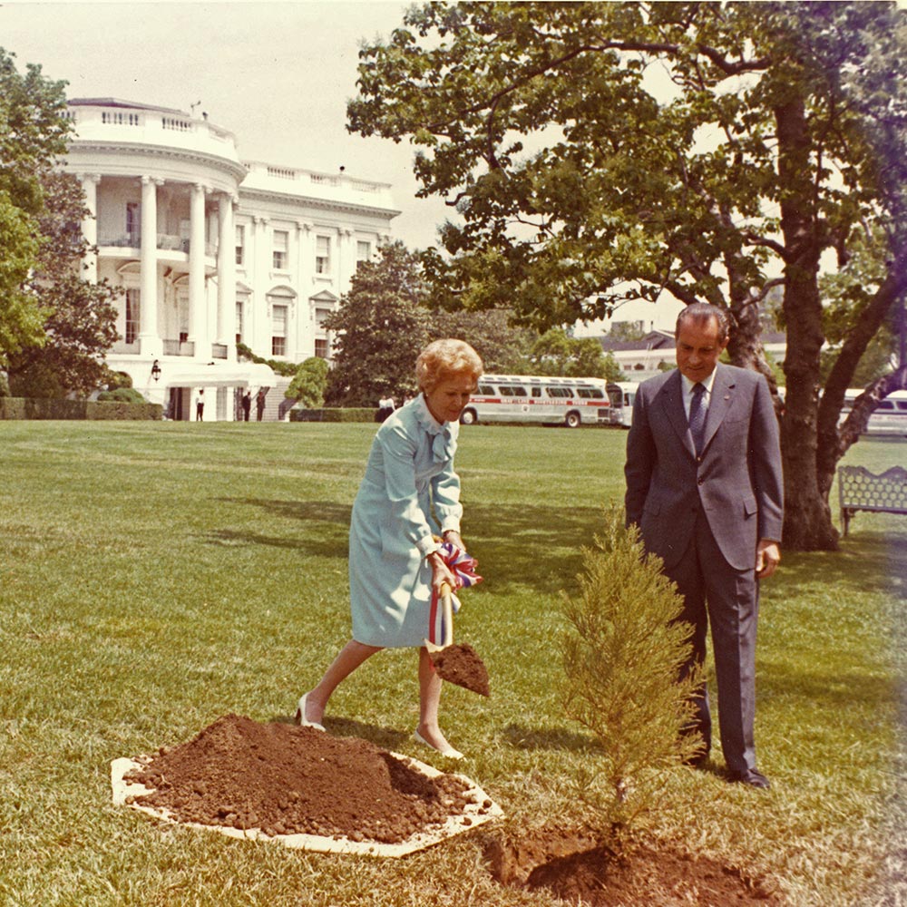 Nixons Plant a Tree, Earth Day, 1970