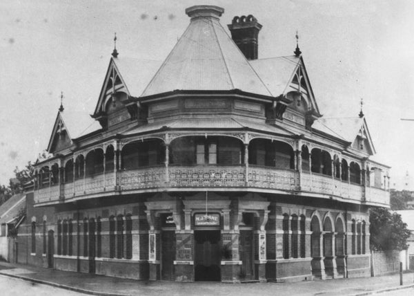 1929 Burke's Hotel, Annerley Road, Woolloongabba