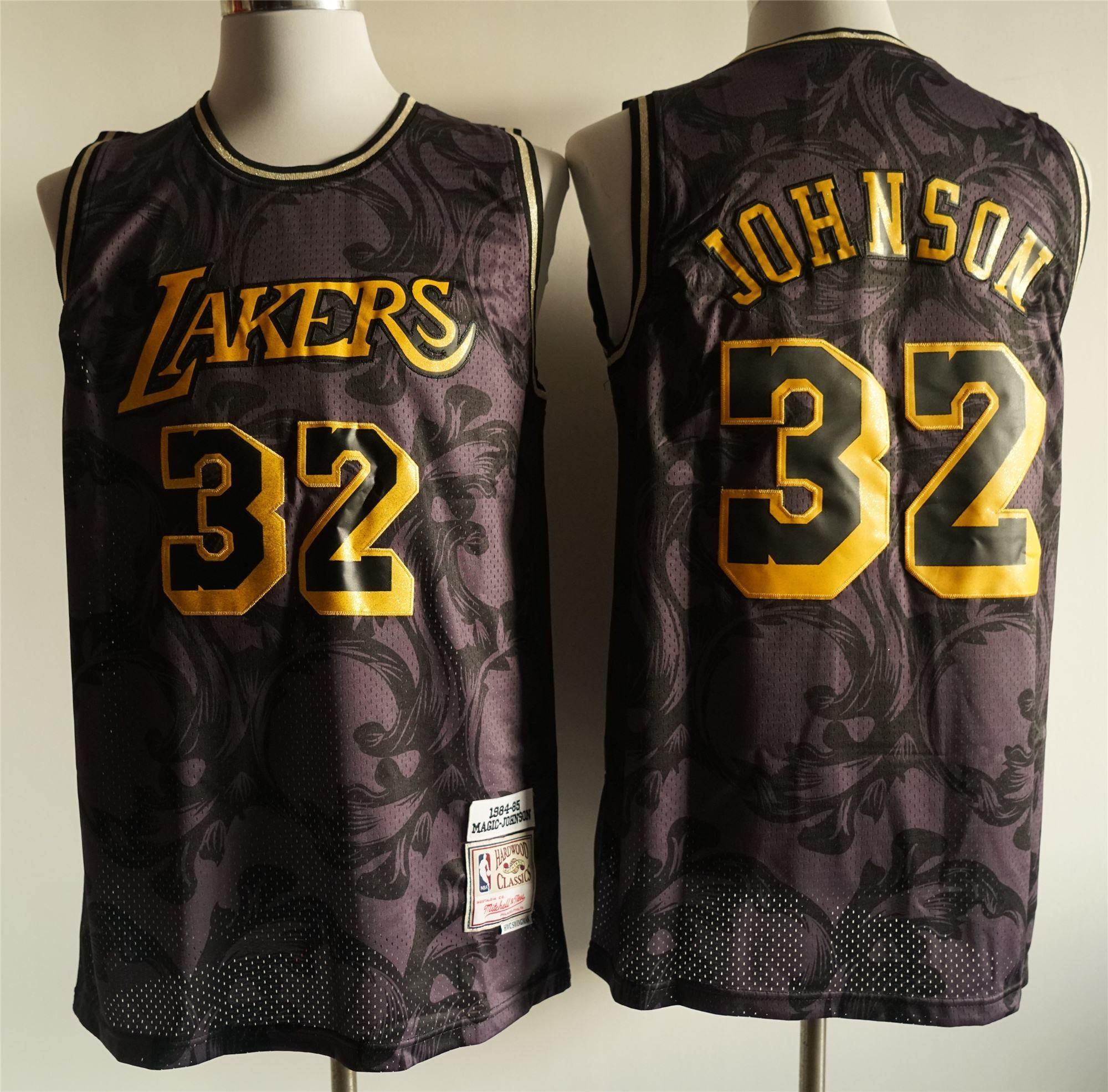 32 lakers jersey