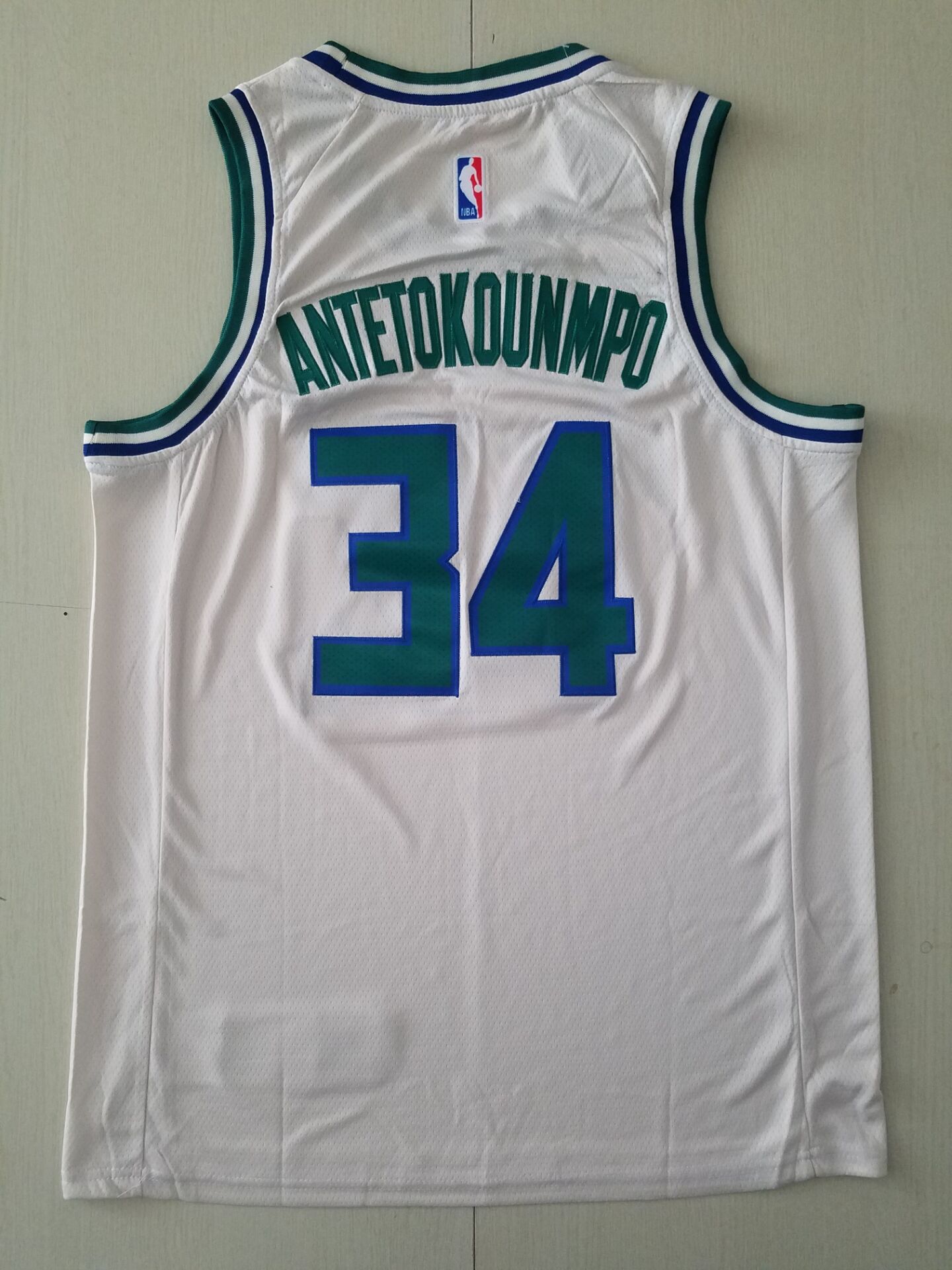 giannis antetokounmpo jersey fanatics